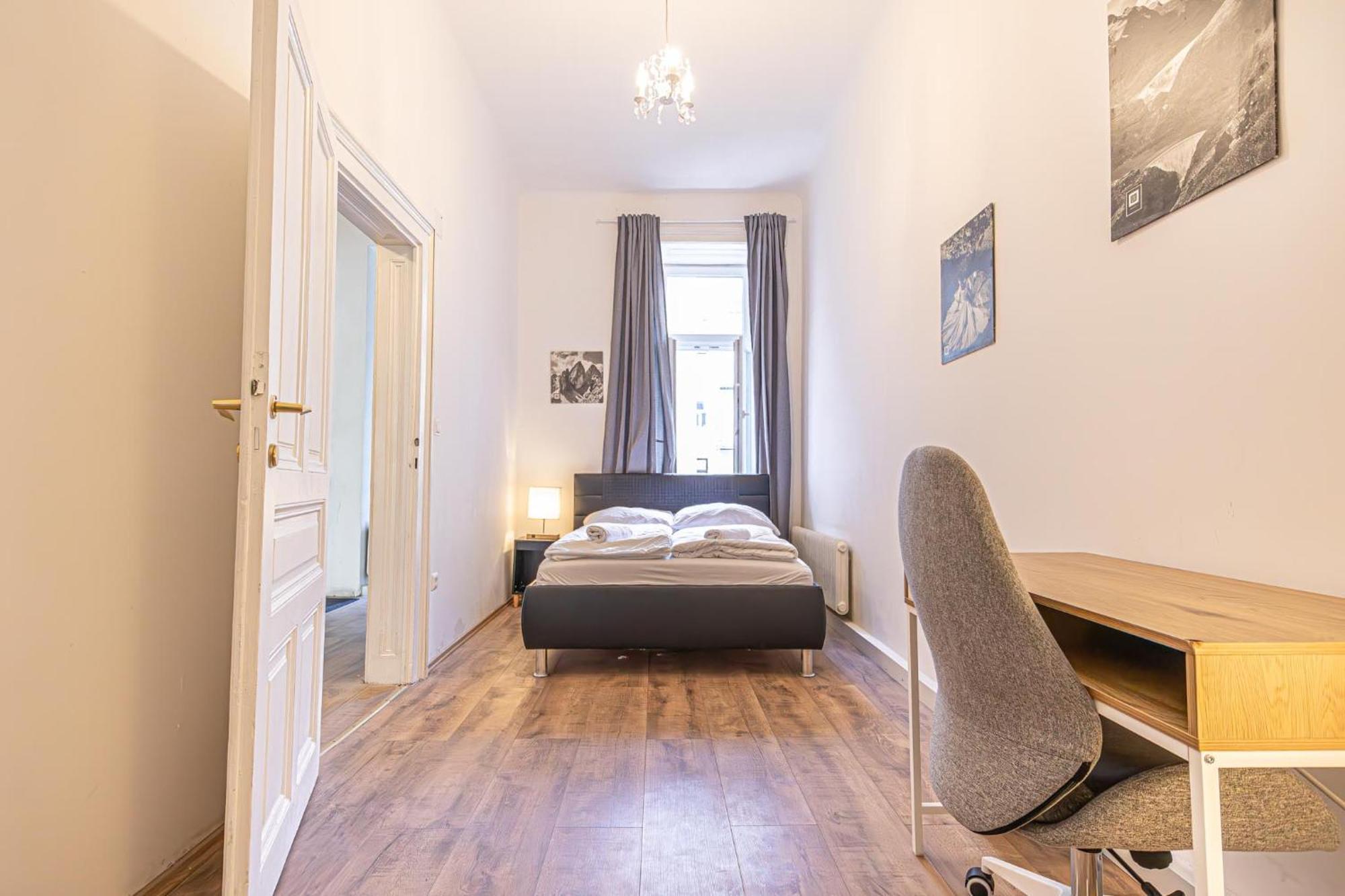 Cozy 3br For Up To 8p, 5min To Kongresspark Apartment Wien
